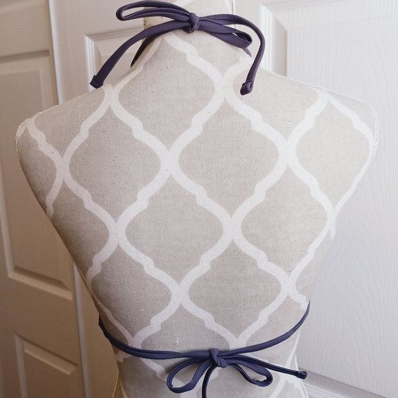 🎀3/$30 NWT! Crocheted Swim Top - Built in Bra with back and neck ties (3318) - Picture 2 of 8